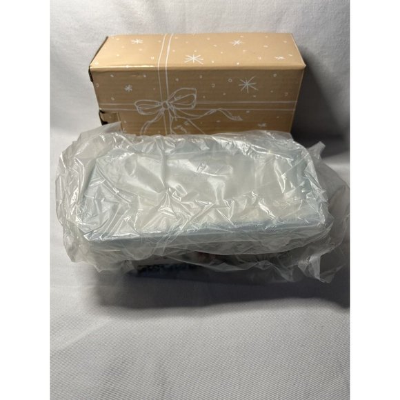 Temp-Tations by Tara SEASONAL Poinsettia 12 oz loaf pan with plastic cover Blemi - Picture 3 of 9